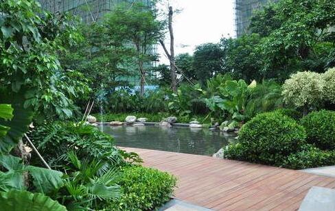 園林（lín）綠化工程施工與養護的有效結合你了解（jiě）多少